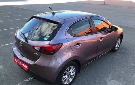 Mazda Demio IV, 2015 год, 850 000 рублей, 9 фотография