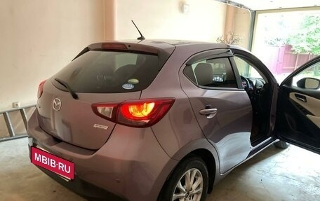 Mazda Demio IV, 2015 год, 850 000 рублей, 12 фотография