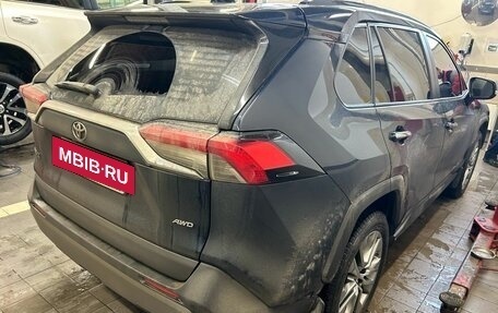 Toyota RAV4, 2020 год, 3 797 000 рублей, 4 фотография