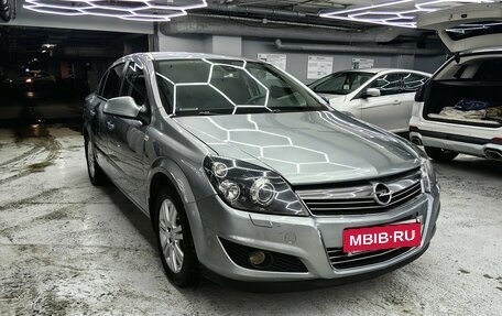 Opel Astra H, 2012 год, 670 000 рублей, 3 фотография