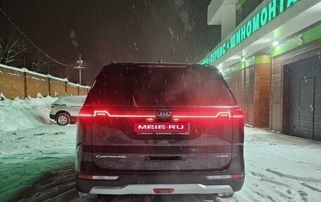 KIA Carnival, 2021 год, 4 800 000 рублей, 8 фотография