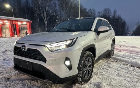 Toyota RAV4, 2024 год, 5 000 000 рублей, 6 фотография