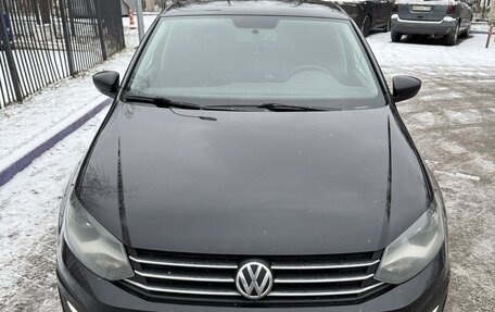 Volkswagen Polo VI (EU Market), 2017 год, 919 000 рублей, 2 фотография