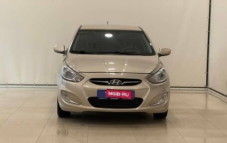 Hyundai Solaris II рестайлинг, 2012 год, 925 000 рублей, 3 фотография