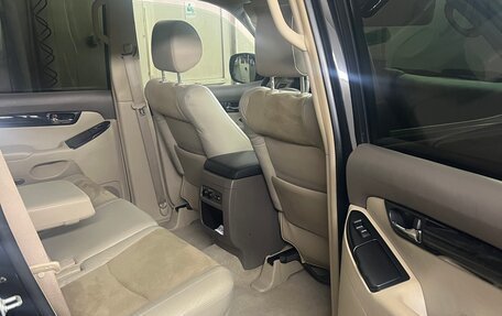 Toyota Land Cruiser Prado 120 рестайлинг, 2008 год, 3 000 000 рублей, 8 фотография