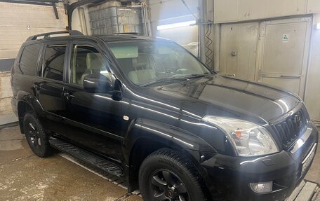 Toyota Land Cruiser Prado 120 рестайлинг, 2008 год, 3 000 000 рублей, 10 фотография