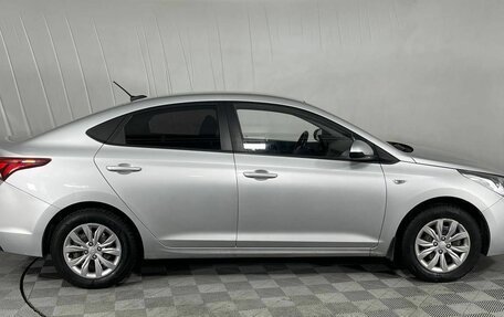 Hyundai Solaris II рестайлинг, 2019 год, 1 365 000 рублей, 4 фотография