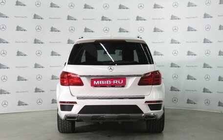 Mercedes-Benz GL-Класс, 2013 год, 2 800 000 рублей, 15 фотография