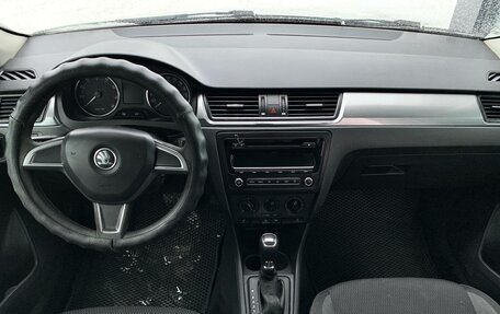 Skoda Rapid I, 2015 год, 780 000 рублей, 4 фотография