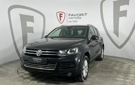 Volkswagen Touareg III, 2013 год, 2 299 000 рублей, 1 фотография