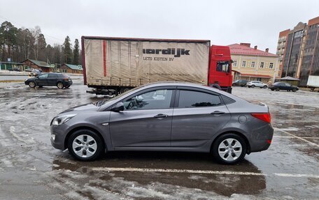 Hyundai Solaris II рестайлинг, 2014 год, 1 380 000 рублей, 2 фотография