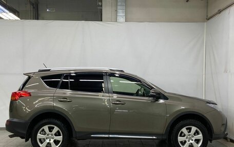 Toyota RAV4, 2014 год, 2 450 000 рублей, 4 фотография