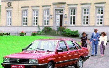 Volkswagen Passat B2, 1987 год, 250 000 рублей, 1 фотография