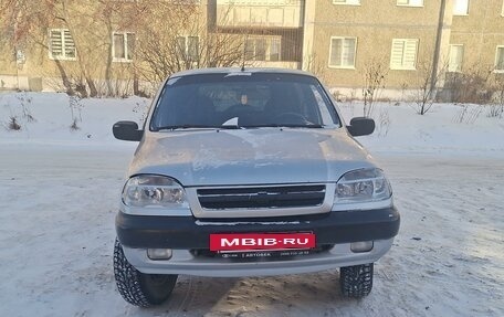 Chevrolet Niva I рестайлинг, 2007 год, 500 000 рублей, 3 фотография