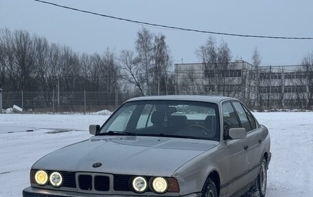 BMW 5 серия, 1993 год, 190 000 рублей, 2 фотография