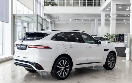 Jaguar F-Pace, 2023 год, 8 700 000 рублей, 10 фотография