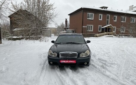 Hyundai Sonata IV рестайлинг, 2005 год, 400 000 рублей, 1 фотография