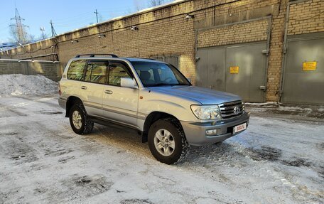 Toyota Land Cruiser 100 рестайлинг 2, 2007 год, 2 800 000 рублей, 3 фотография