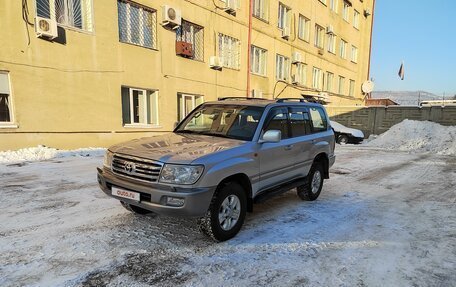 Toyota Land Cruiser 100 рестайлинг 2, 2007 год, 2 800 000 рублей, 4 фотография