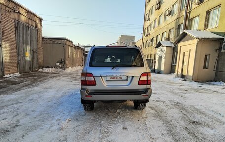 Toyota Land Cruiser 100 рестайлинг 2, 2007 год, 2 800 000 рублей, 7 фотография