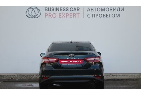 Toyota Camry, 2018 год, 3 490 000 рублей, 4 фотография