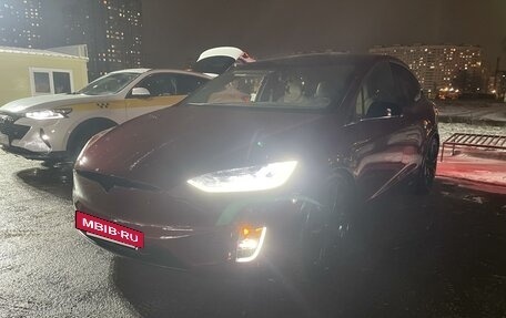 Tesla Model X I, 2016 год, 3 400 000 рублей, 23 фотография