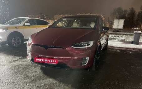 Tesla Model X I, 2016 год, 3 400 000 рублей, 29 фотография