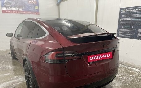 Tesla Model X I, 2016 год, 3 400 000 рублей, 30 фотография