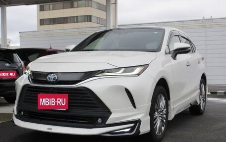 Toyota Harrier, 2021 год, 4 895 000 рублей, 2 фотография