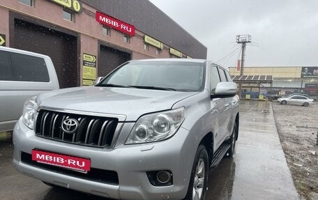 Toyota Land Cruiser Prado 150 рестайлинг 2, 2013 год, 2 600 000 рублей, 5 фотография