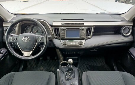 Toyota RAV4, 2014 год, 2 145 201 рублей, 17 фотография