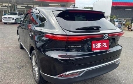 Toyota Harrier, 2021 год, 4 925 000 рублей, 6 фотография