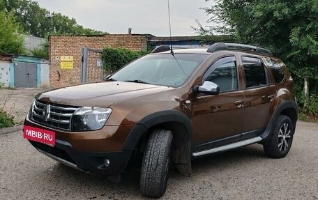 Renault Duster I рестайлинг, 2012 год, 950 000 рублей, 2 фотография