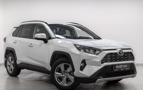 Toyota RAV4, 2021 год, 3 435 000 рублей, 3 фотография