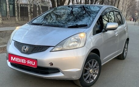 Honda Fit III, 2010 год, 598 000 рублей, 3 фотография