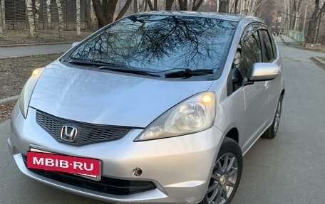 Honda Fit III, 2010 год, 598 000 рублей, 6 фотография