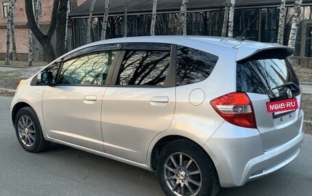 Honda Fit III, 2010 год, 598 000 рублей, 15 фотография