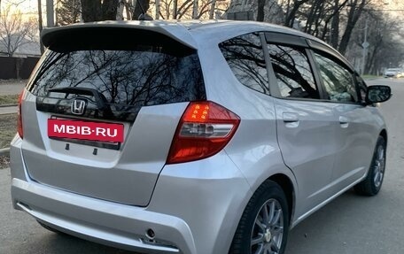 Honda Fit III, 2010 год, 598 000 рублей, 28 фотография