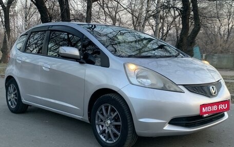 Honda Fit III, 2010 год, 598 000 рублей, 37 фотография