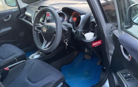 Honda Fit III, 2010 год, 598 000 рублей, 40 фотография