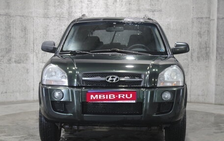 Hyundai Tucson III, 2008 год, 918 000 рублей, 2 фотография