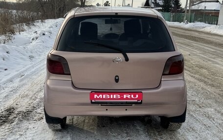 Toyota Vitz, 1999 год, 400 000 рублей, 2 фотография