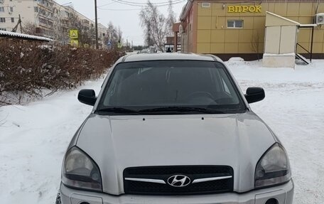 Hyundai Tucson III, 2008 год, 900 000 рублей, 3 фотография