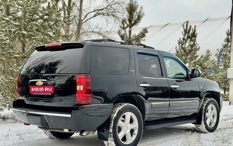 Chevrolet Tahoe III, 2013 год, 2 850 000 рублей, 3 фотография