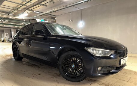 BMW 3 серия, 2015 год, 1 900 000 рублей, 5 фотография