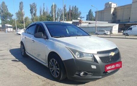 Chevrolet Cruze II, 2011 год, 550 000 рублей, 6 фотография