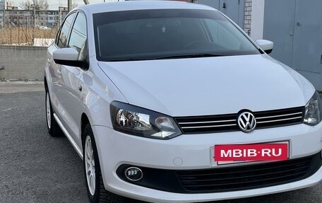 Volkswagen Polo VI (EU Market), 2011 год, 1 000 000 рублей, 19 фотография