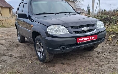 Chevrolet Niva I рестайлинг, 2010 год, 650 000 рублей, 2 фотография