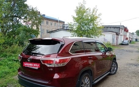 Toyota Highlander III, 2014 год, 3 750 000 рублей, 3 фотография