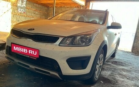 KIA Rio IV, 2020 год, 1 590 000 рублей, 4 фотография